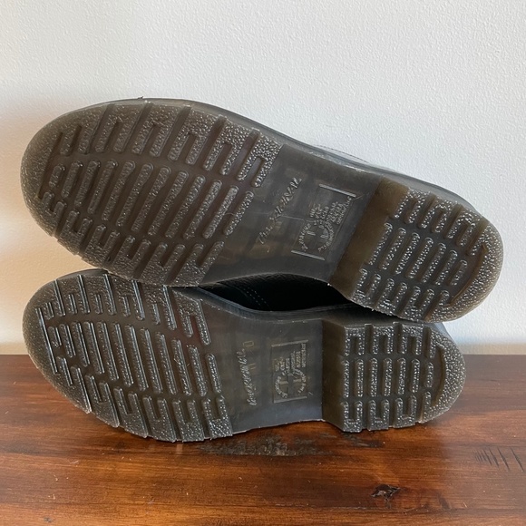 Size 7 US Ladies 38 EUR Dr. Martens 1461 Black Distressed Leather Patent Oxford - Picture 8 of 9